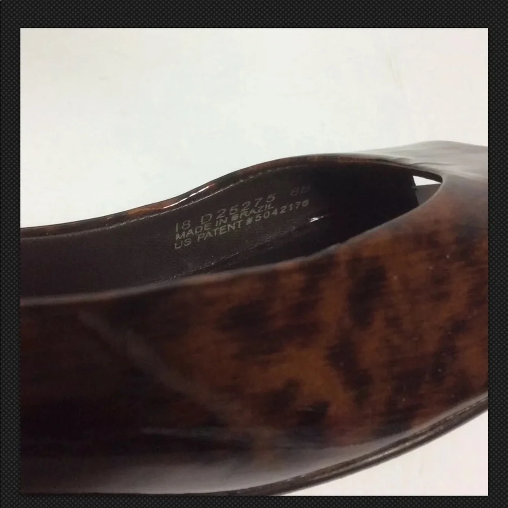 NWOB Cole Haan 8B Tortoise Patent Peep Toe Wedge